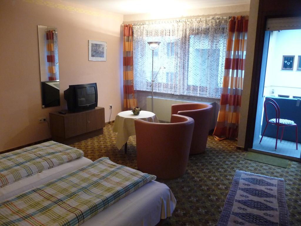 Hotel-Garni-Sonnenlay Bernkastel-Kues Cameră foto